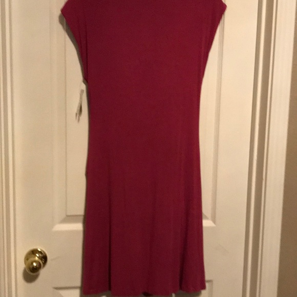 Wyeth trim fitting short dress size small  magenta - Picture 5 of 7